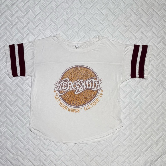 Aerosmith "Get Your Wings" U.S. Tour '74 boyfriend t-shirt size XS women’s - Picture 2 of 7